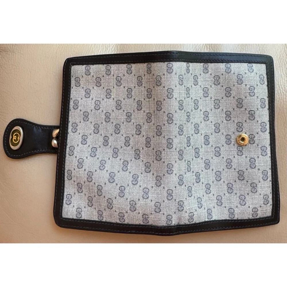 Authentic Vintage Gucci Micro GG Monogram Canvas Leather Kisslock Bifold Wallet - Picture 10 of 10